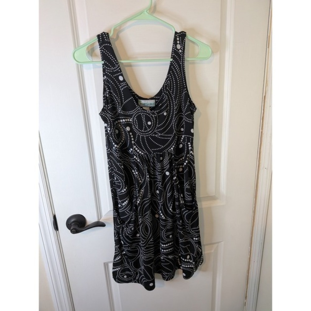 Portocruz Black White Geometric Dot Swirl Empire Waist Mini Dress Pockets Medium